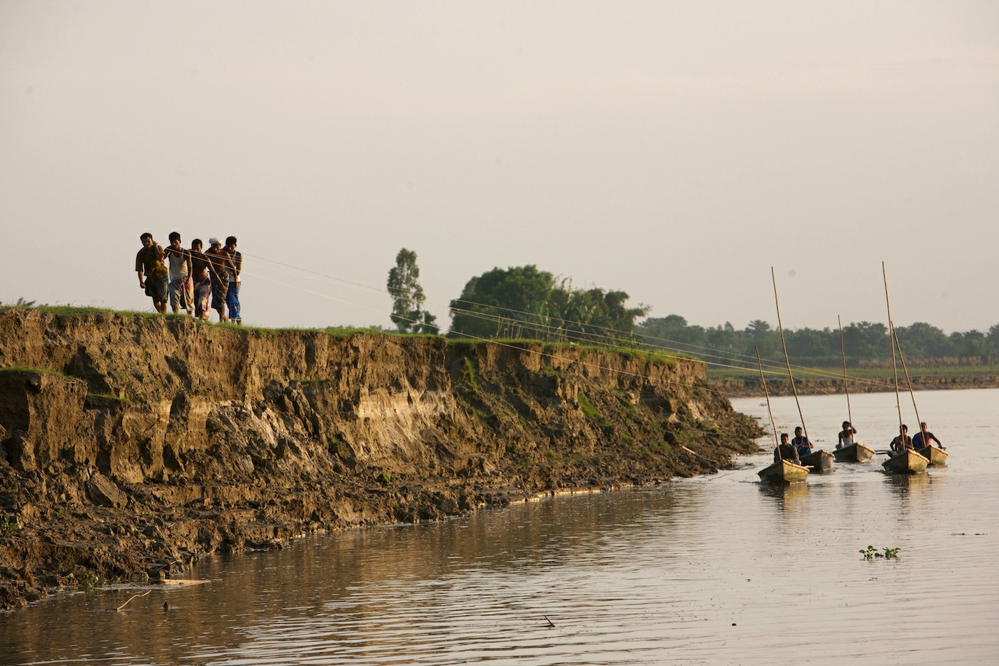 Flodbankserosion är vanligt i Bangladesh. Foto: Sujan Map | IPS