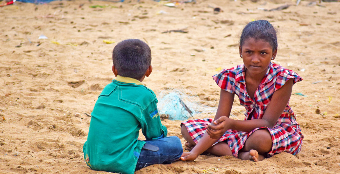 Tamilska flyktingbarn i nordvästra Sri Lanka