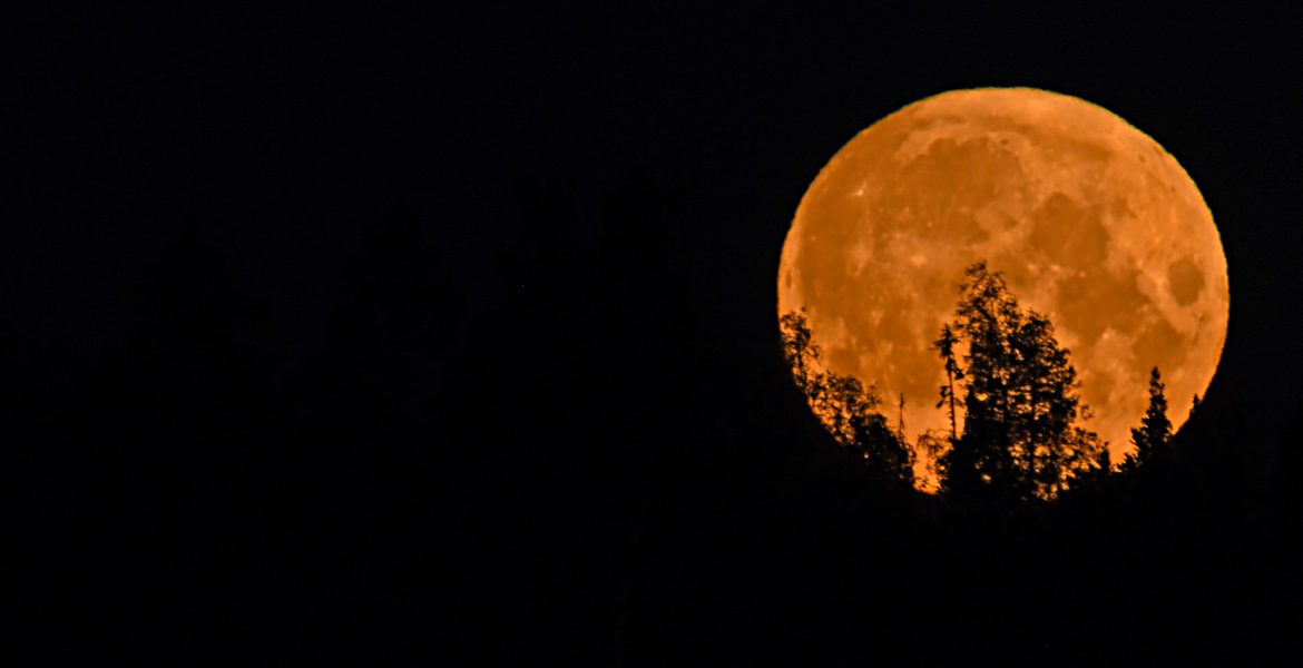 Fullmåne i Sverige 24 juli 2021