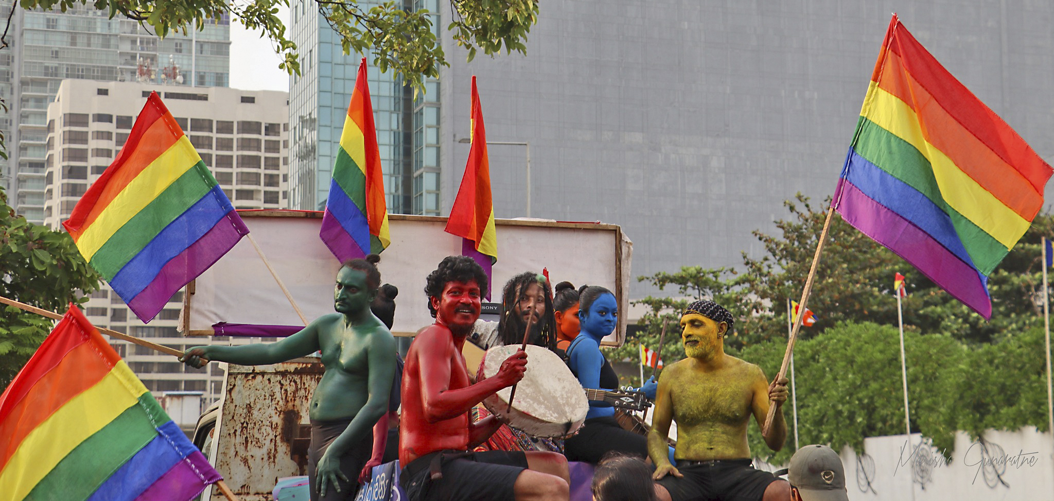Deltagare i Freedom Pride Parade i Colombo i juni 2023.