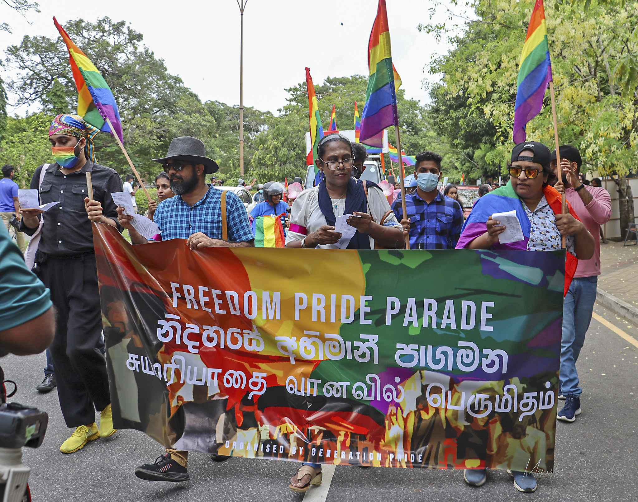 Deltagare i Freedom Pride Parade i Colombo i juni 2023.