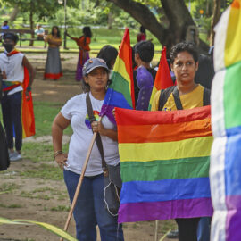 Deltagare i Freedom Pride Parade i Colombo i juni 2023.