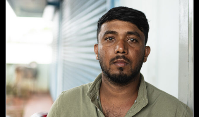 Kumanan Kanapathippillai är fotojournalist och rättighetsaktivist verksam i norra Sri Lanka.