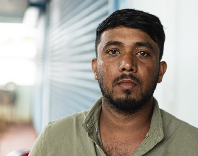 Kumanan Kanapathippillai är fotojournalist och rättighetsaktivist verksam i norra Sri Lanka.