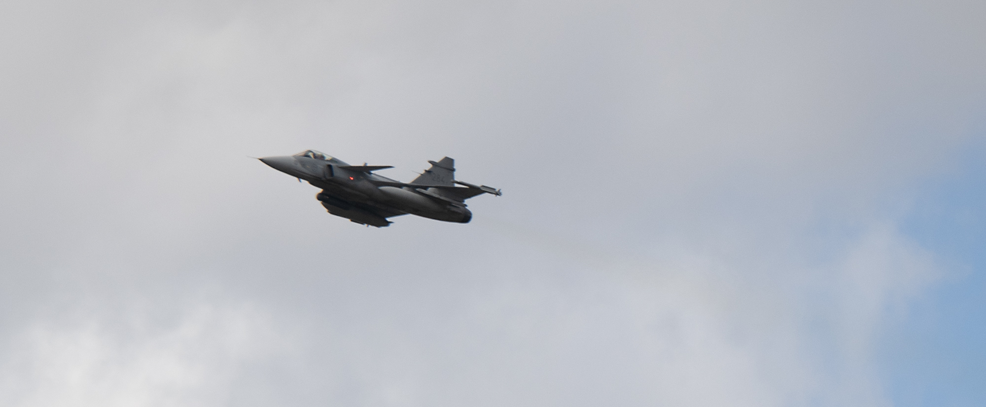 Två JAS 39 Gripen eskorterade premiärminister Modis plan in till Landvetter flygplats.